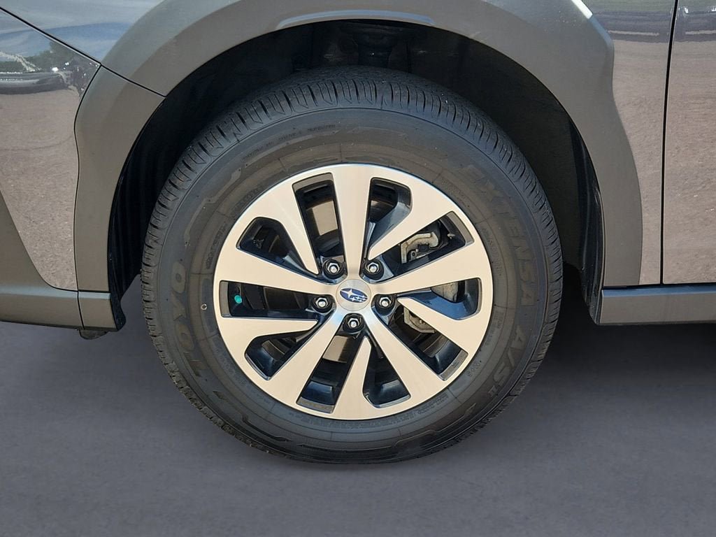 Used 2024 Subaru Outback Premium AWD/4WD image 14