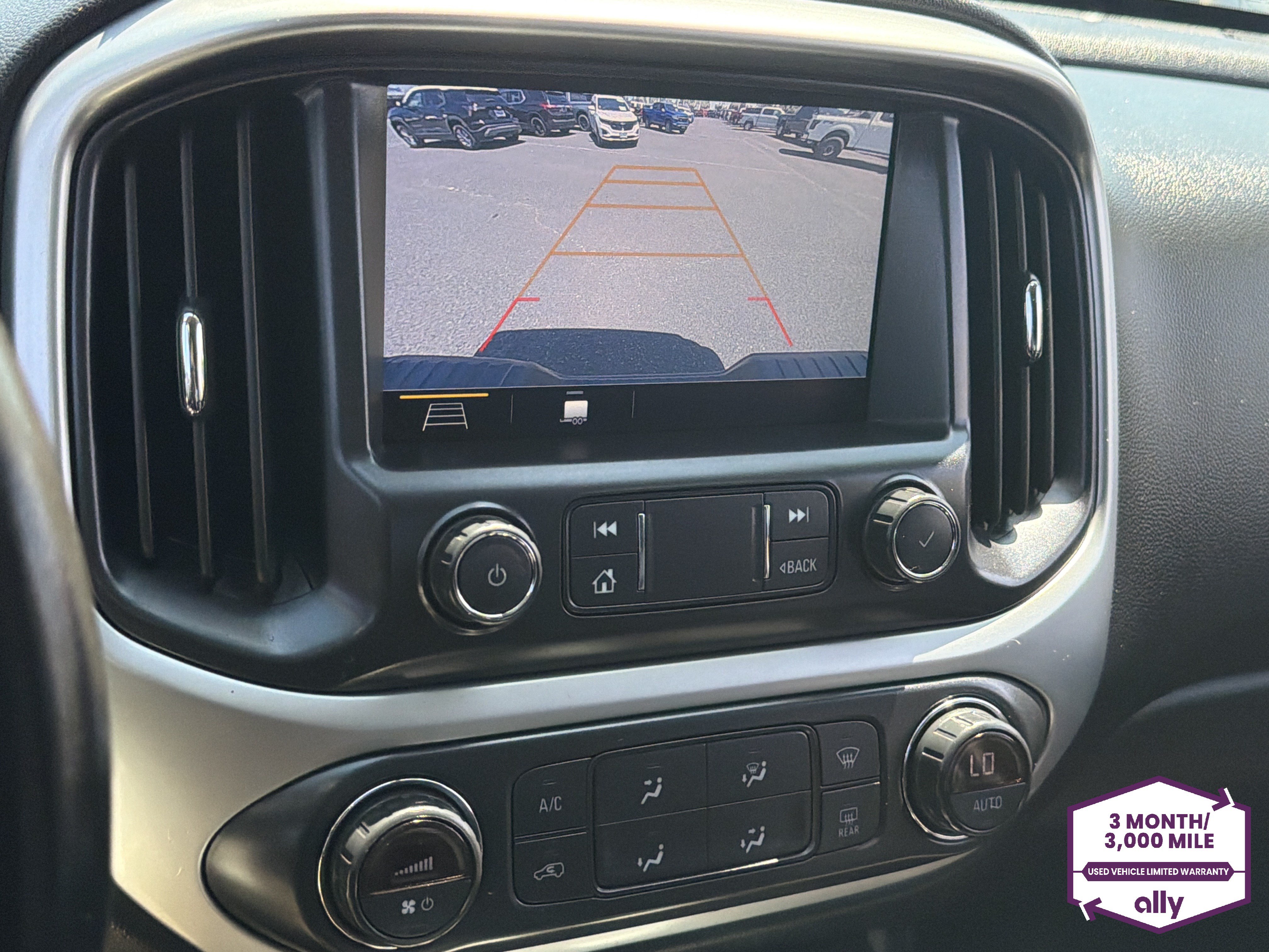 Used 2021 Chevrolet Colorado ZR2 AWD/4WD image 22
