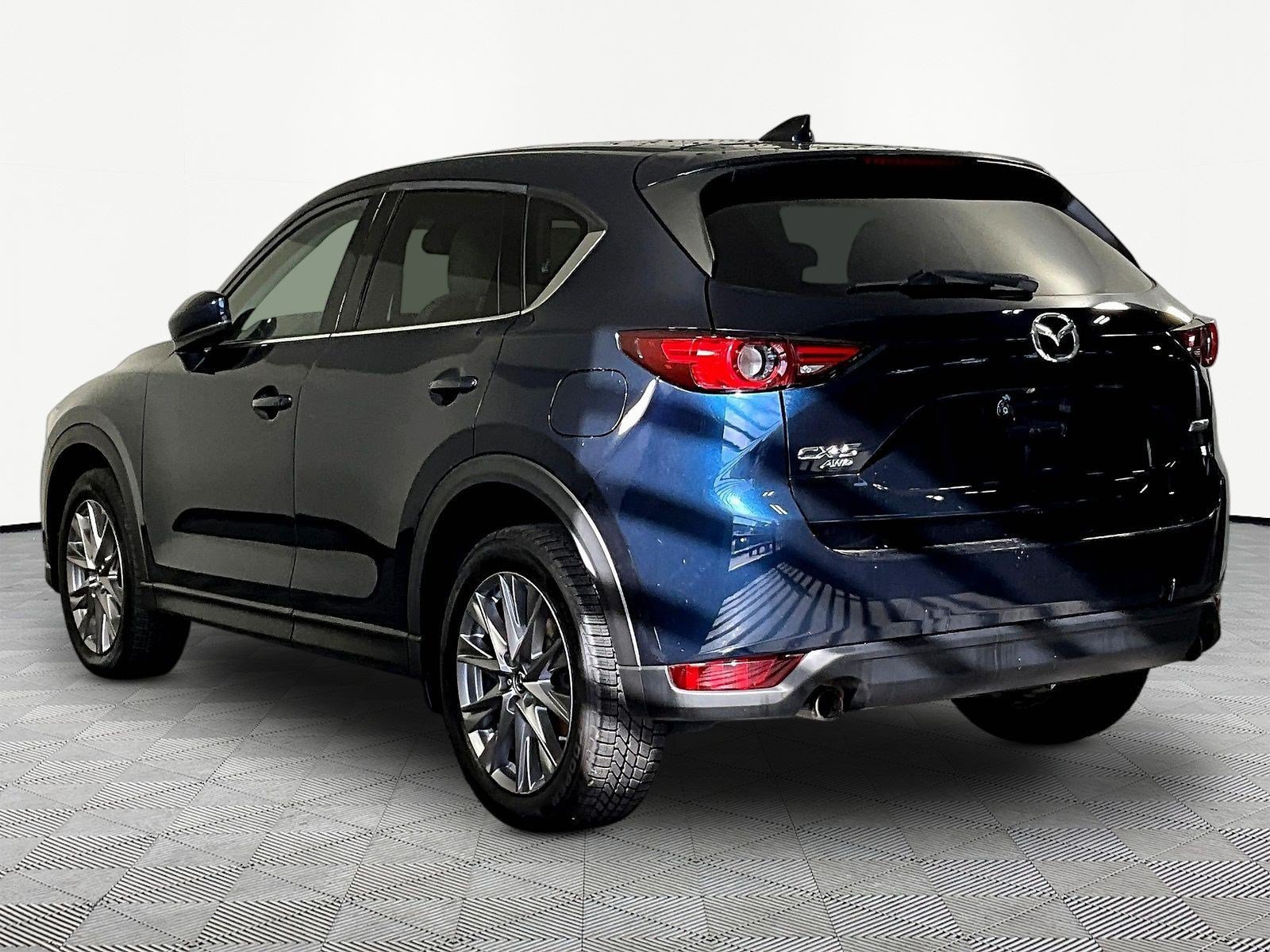Used 2019 MAZDA CX-5 Grand Touring Reserve AWD/4WD image 4