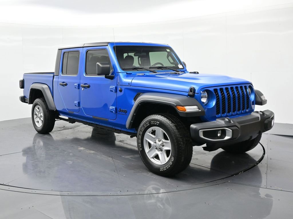 Used 2023 Jeep Gladiator Sport image 4