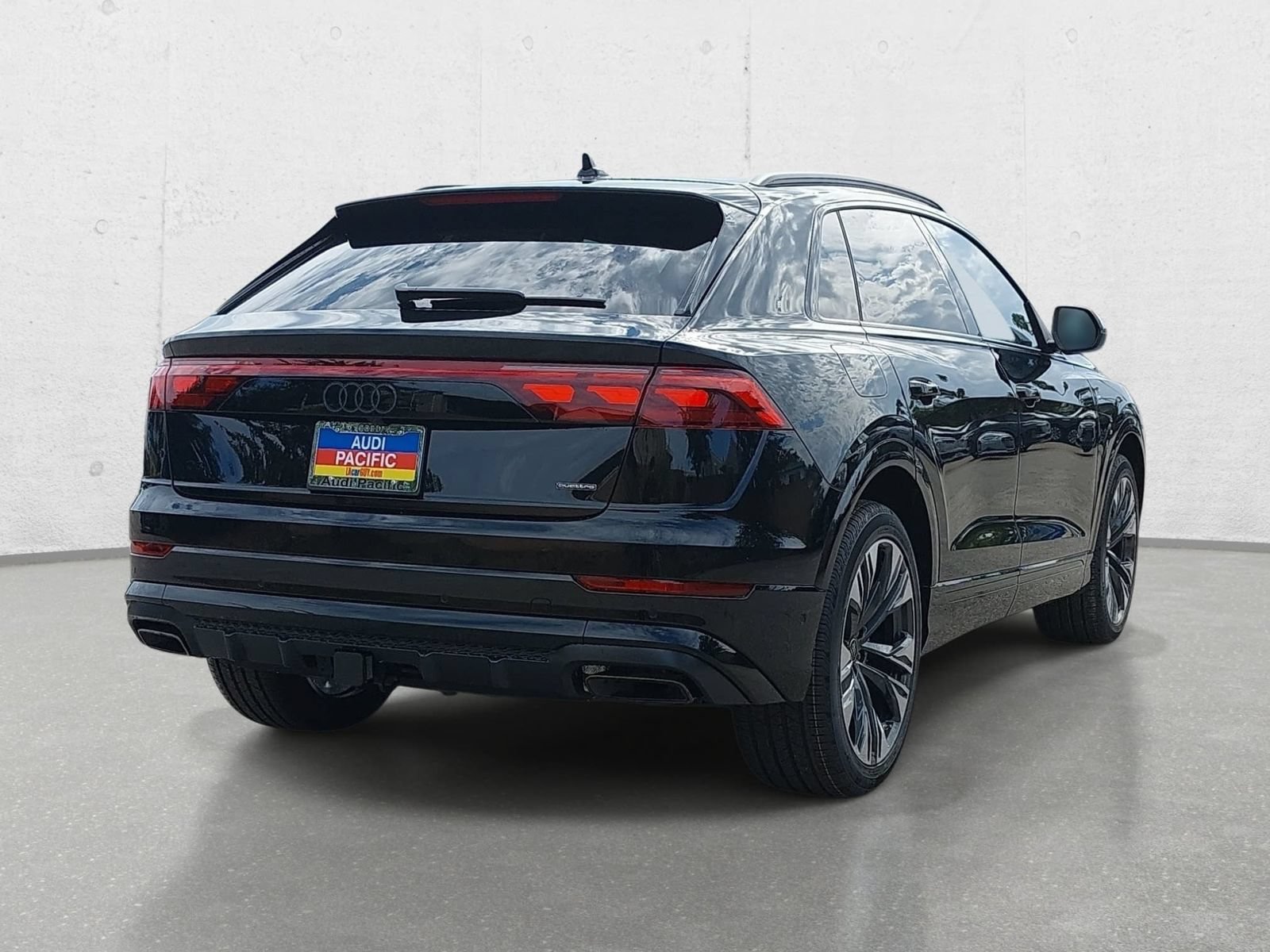 New 2026 Audi Q8 Prestige AWD/4WD image 5