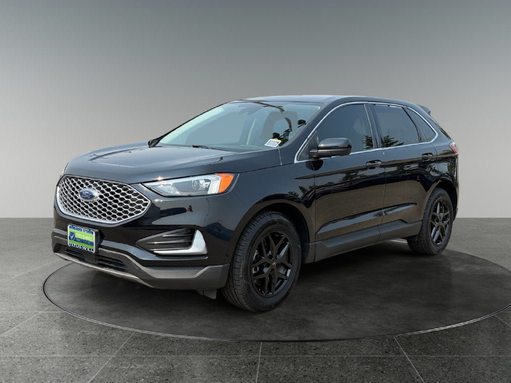 Used 2024 Ford Edge SEL AWD/4WD image 4