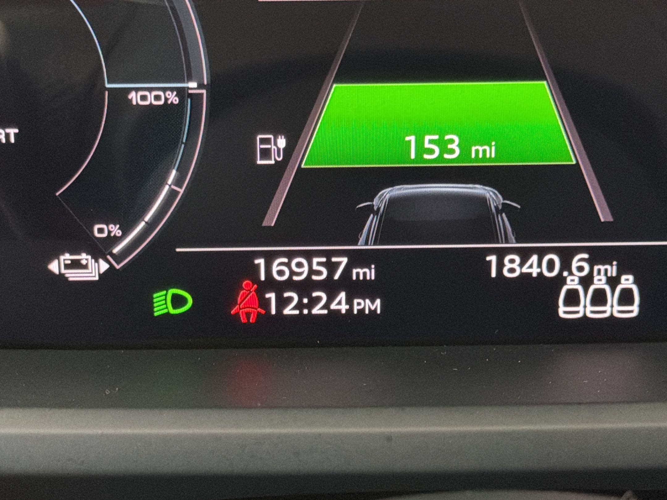 Used 2023 Audi e-tron GT Premium Plus AWD/4WD image 19