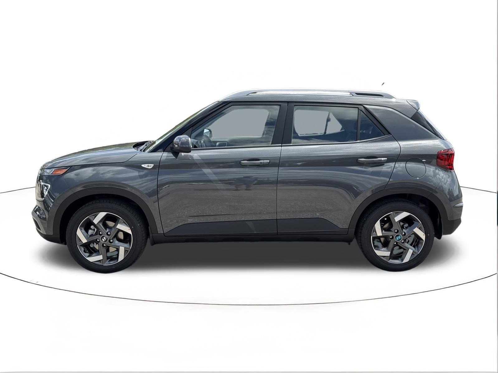 New 2026 Hyundai Venue SEL image 6