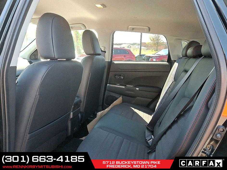 New 2025 Mitsubishi Outlander Sport SE image 6