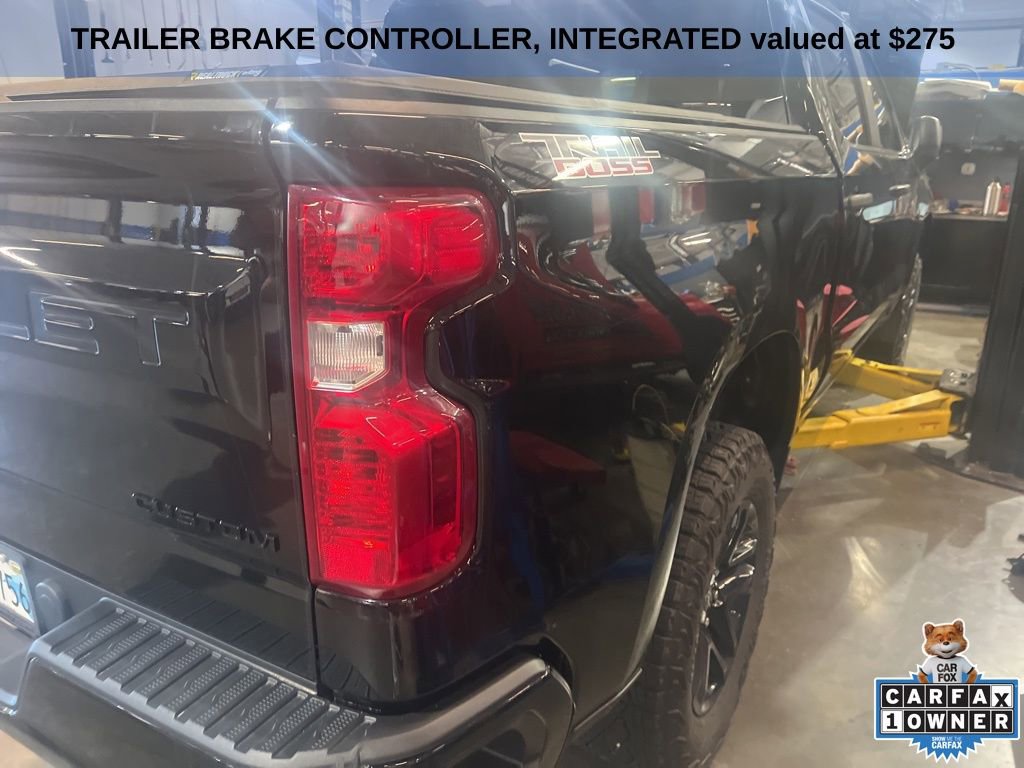 Used 2023 Chevrolet Silverado 1500 Custom Trail Boss w/ LPO, Dark Essentials Package image 4