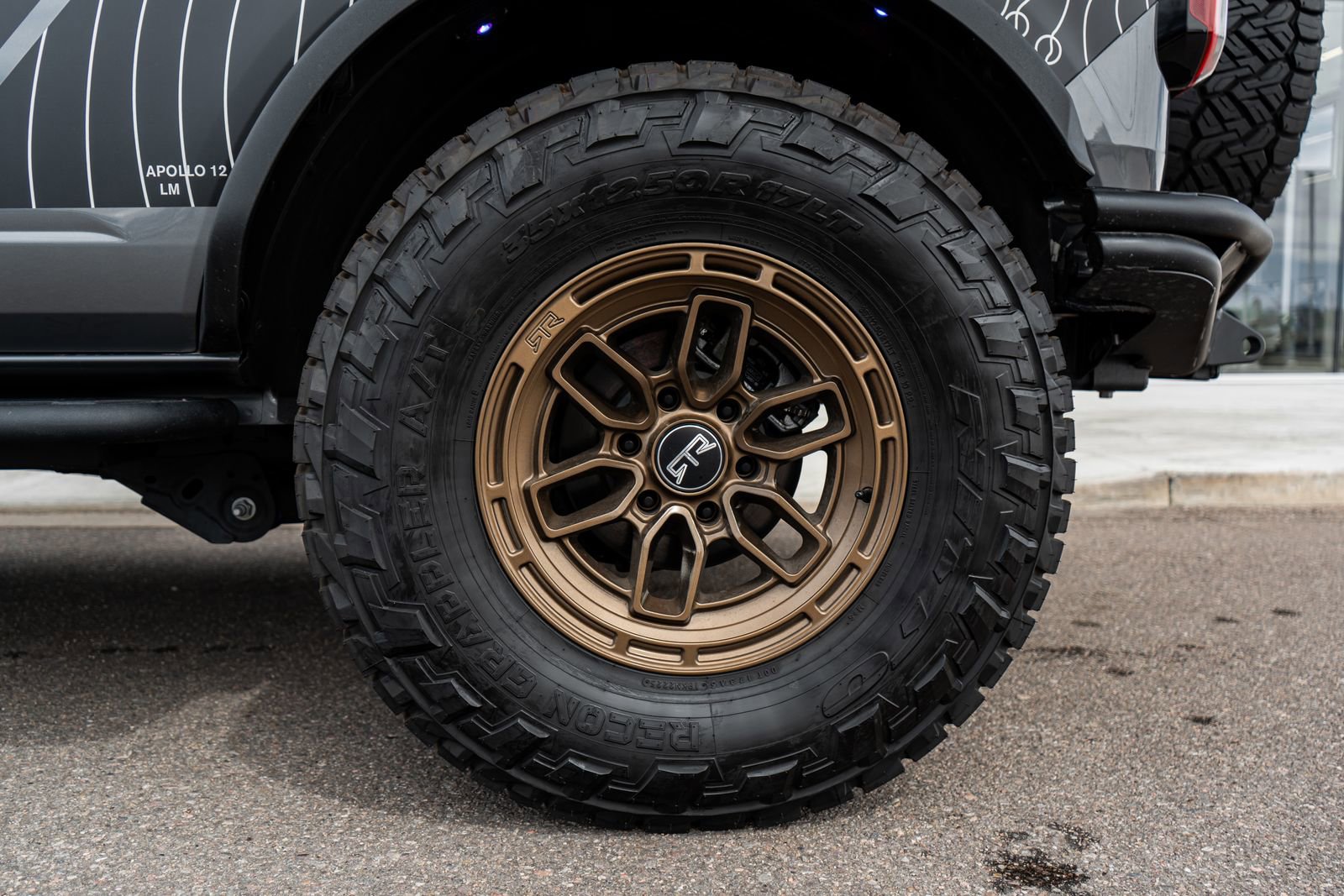 Used 2025 Ford Bronco Badlands AWD/4WD image 7