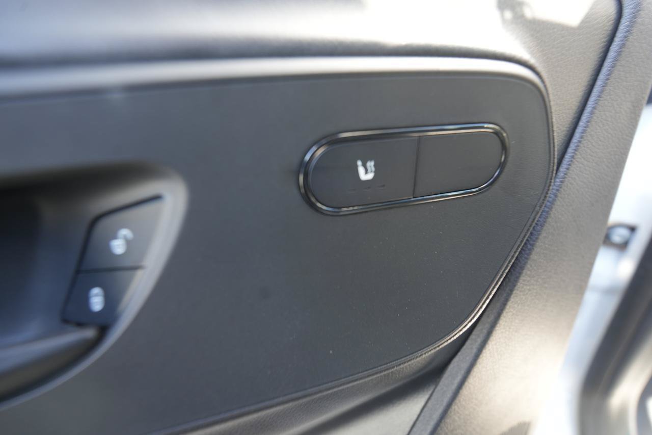 Used 2024 Mercedes-Benz Sprinter 2500 image 16