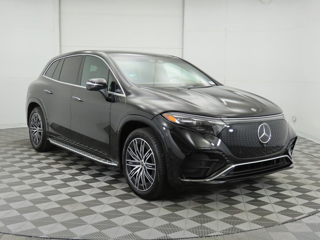 Used 2024 Mercedes-Benz EQS 450+ 4MATIC SUV image 3
