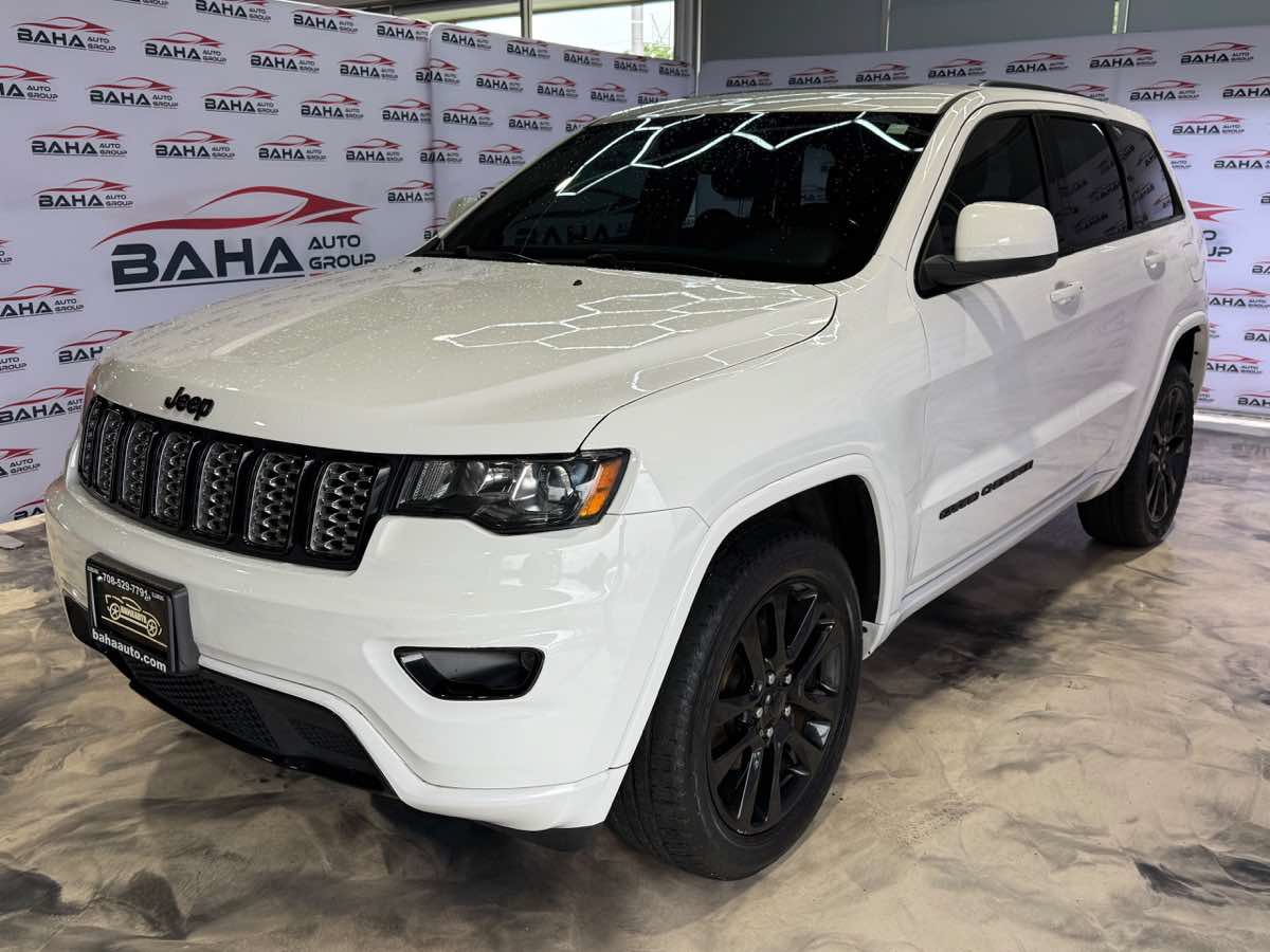 Used 2019 Jeep Grand Cherokee Altitude AWD/4WD image 53