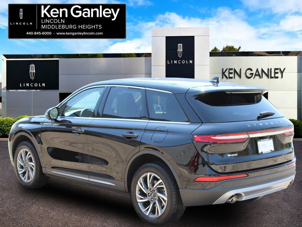 Used 2023 Lincoln Corsair FWD w/ Equipment Group 101A image 5