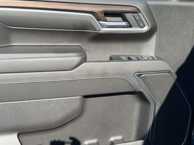 Used 2022 Chevrolet Silverado 1500 LT image 13