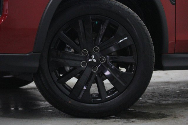 New 2026 Mitsubishi Outlander Sport LE AWD/4WD image 3