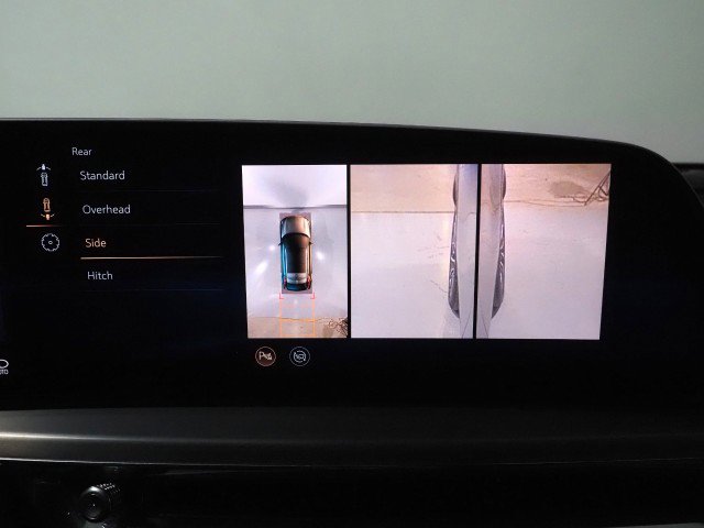 Used 2024 Cadillac Lyriq Sport w/ Nappa Leather Package image 31