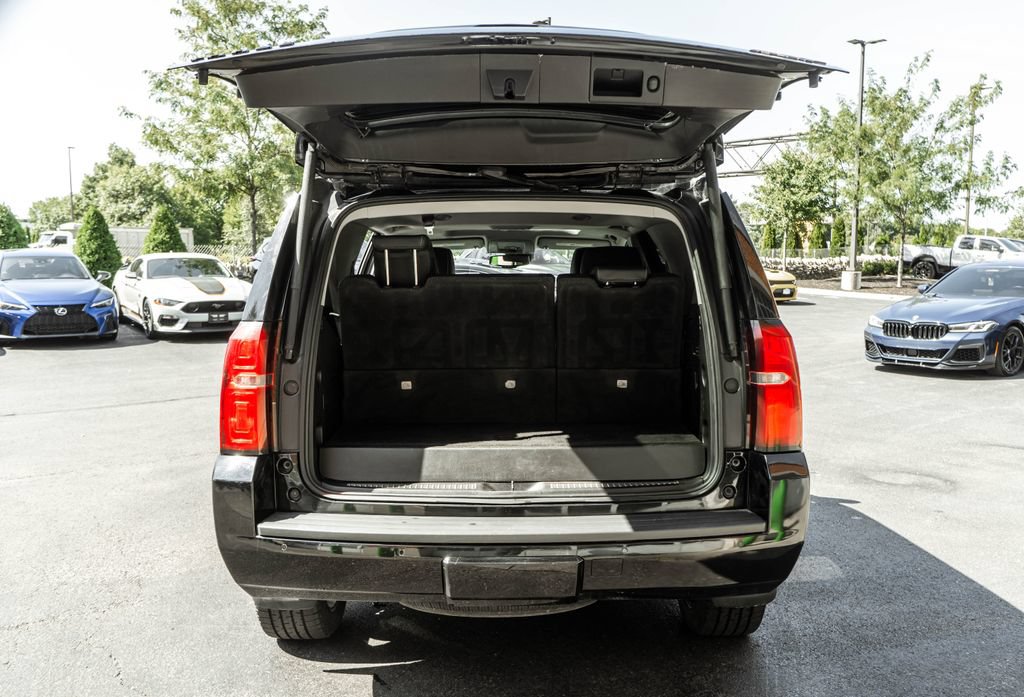 Used 2020 Chevrolet Tahoe Premier w/ RST Edition AWD/4WD image 30