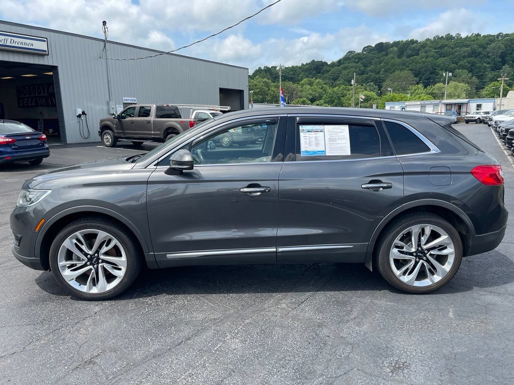 Used 2017 Lincoln MKX Reserve w/ Lincoln MKX Climate Package AWD/4WD image 9