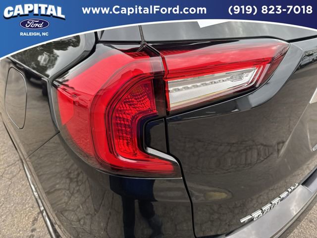 Used 2022 GMC Terrain Denali image 15
