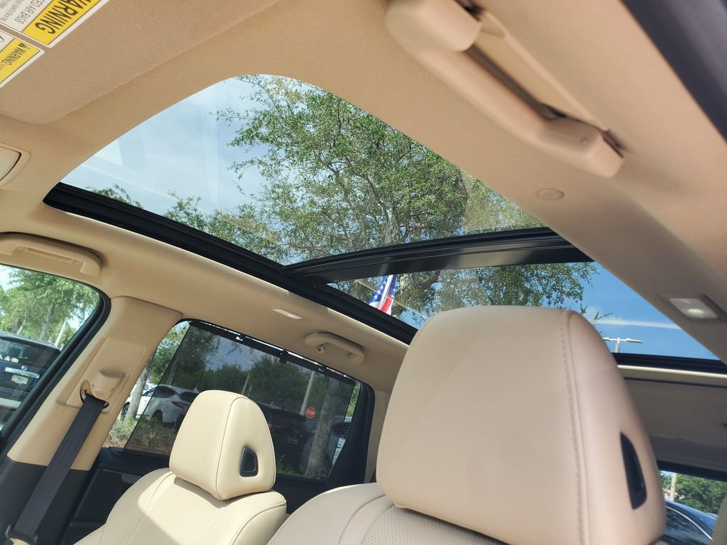 Used 2024 Acura MDX w/ Technology Package FWD image 19
