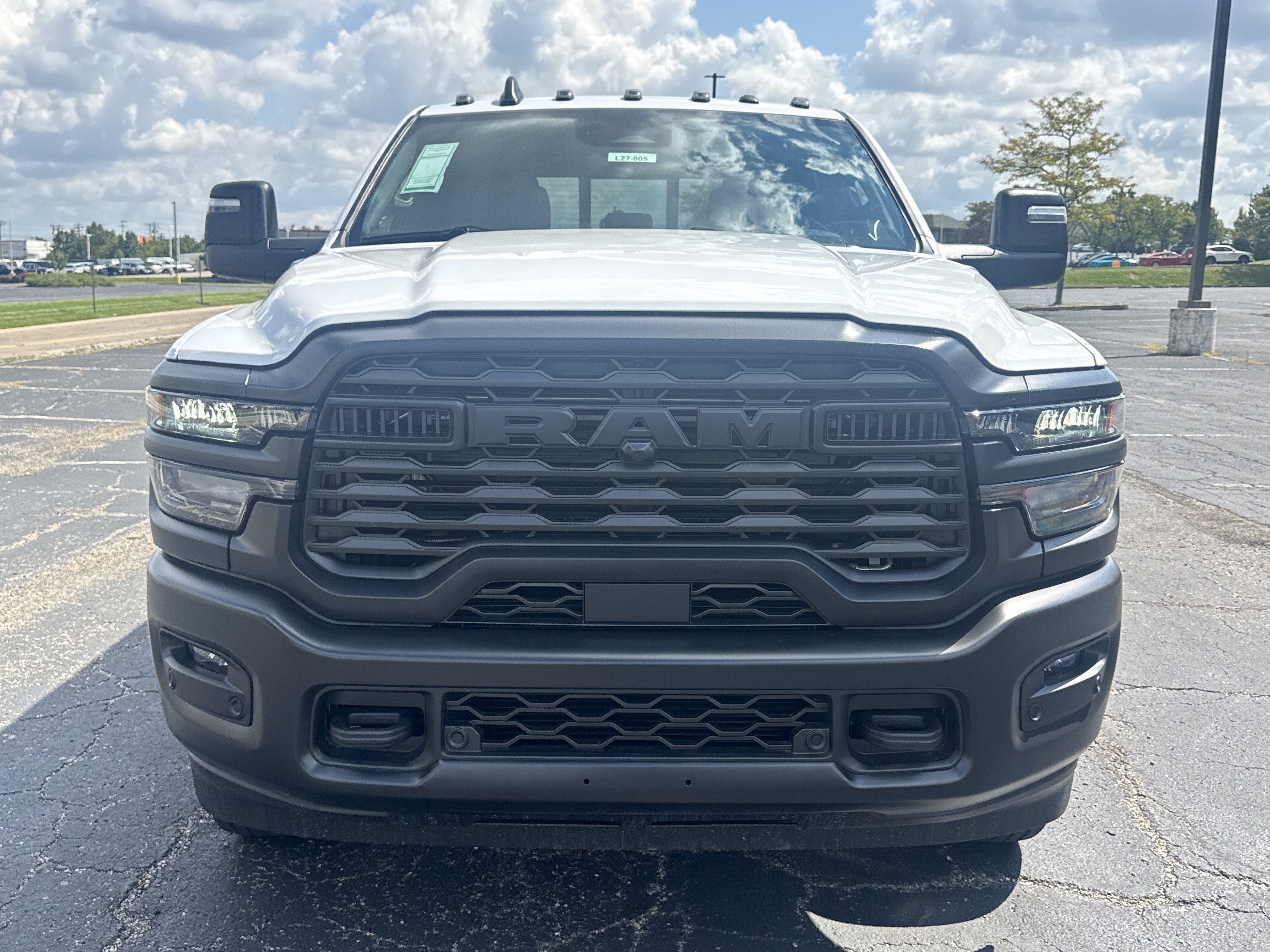 New 2027 RAM 3500 Tradesman AWD/4WD image 3
