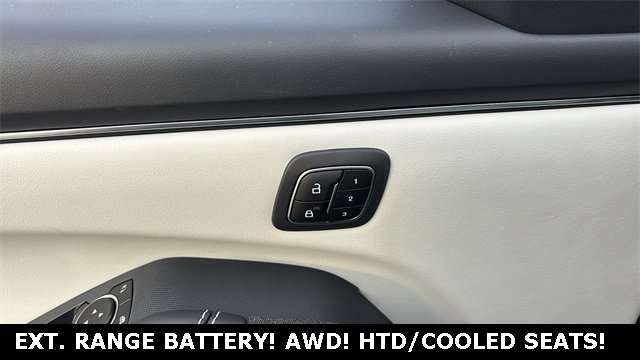 New 2025 Ford Mustang Mach-E Premium image 8