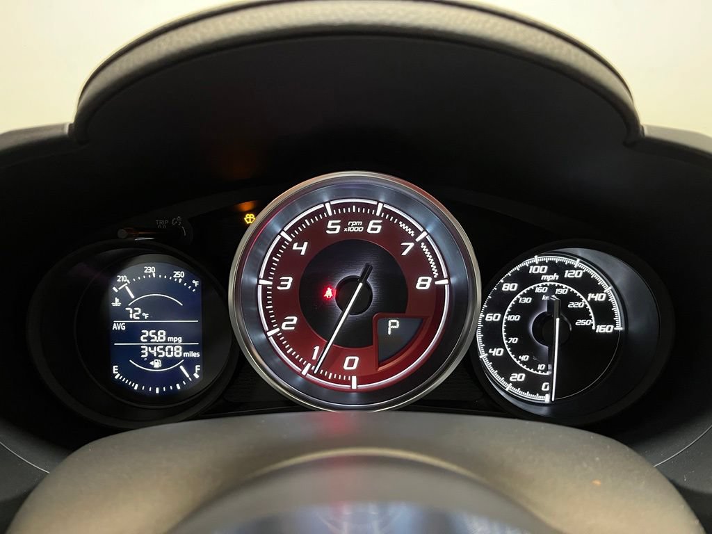 Used 2018 FIAT 124 Spider Abarth w/ Convenience Group RWD image 5