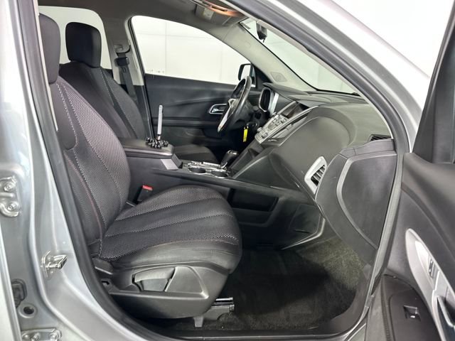 Used 2017 Chevrolet Equinox LT w/ Convenience Package image 27