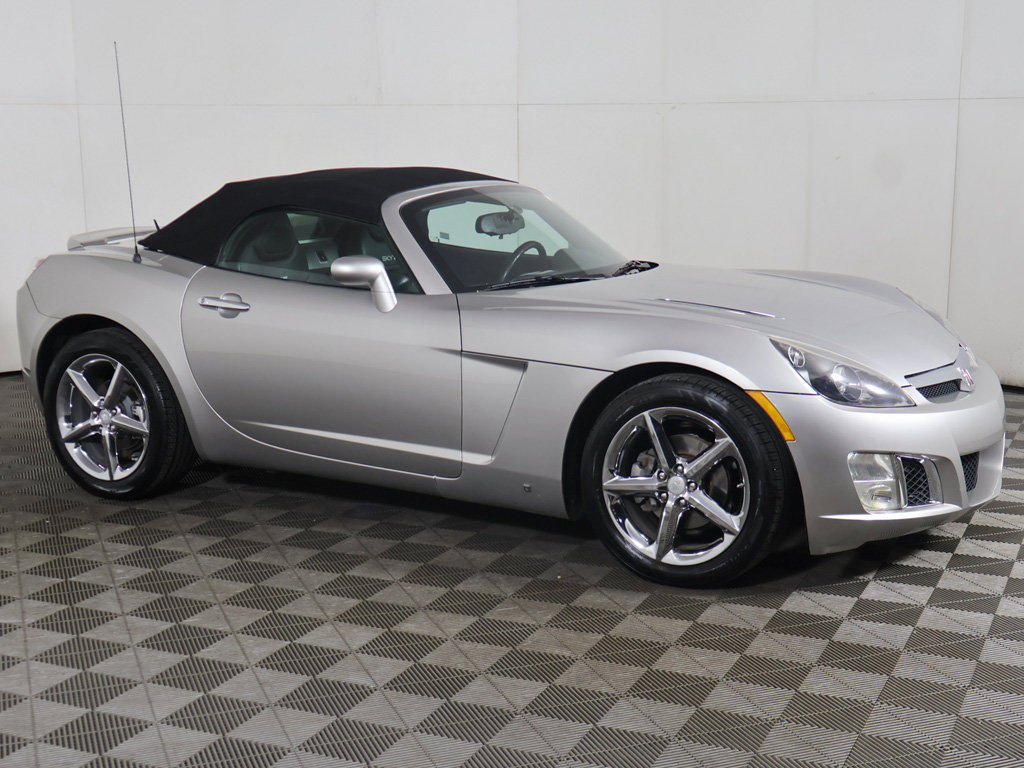 Used 2009 Saturn Sky Red Line RWD image 9