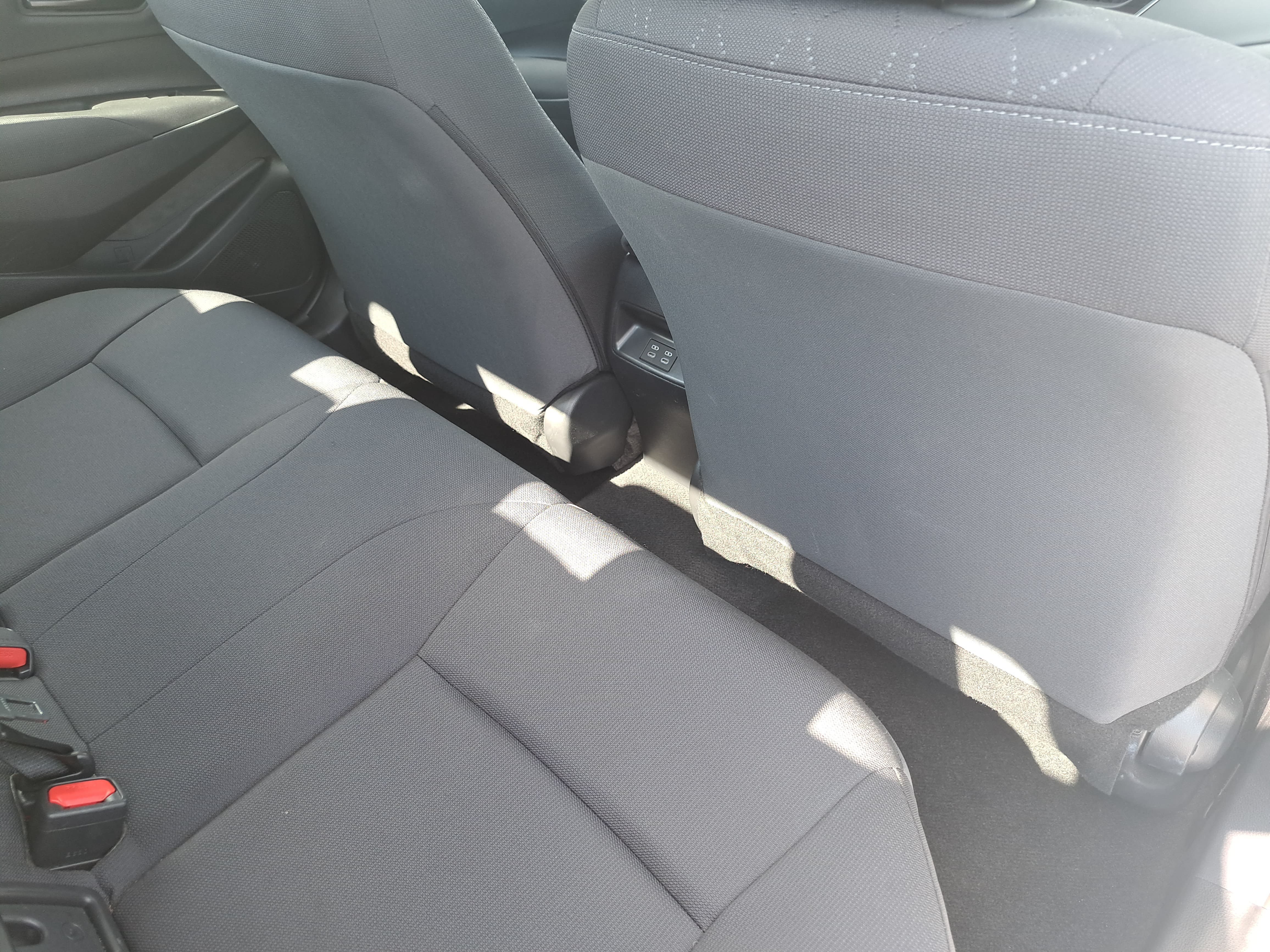 Used 2026 Toyota Corolla LE FWD image 11