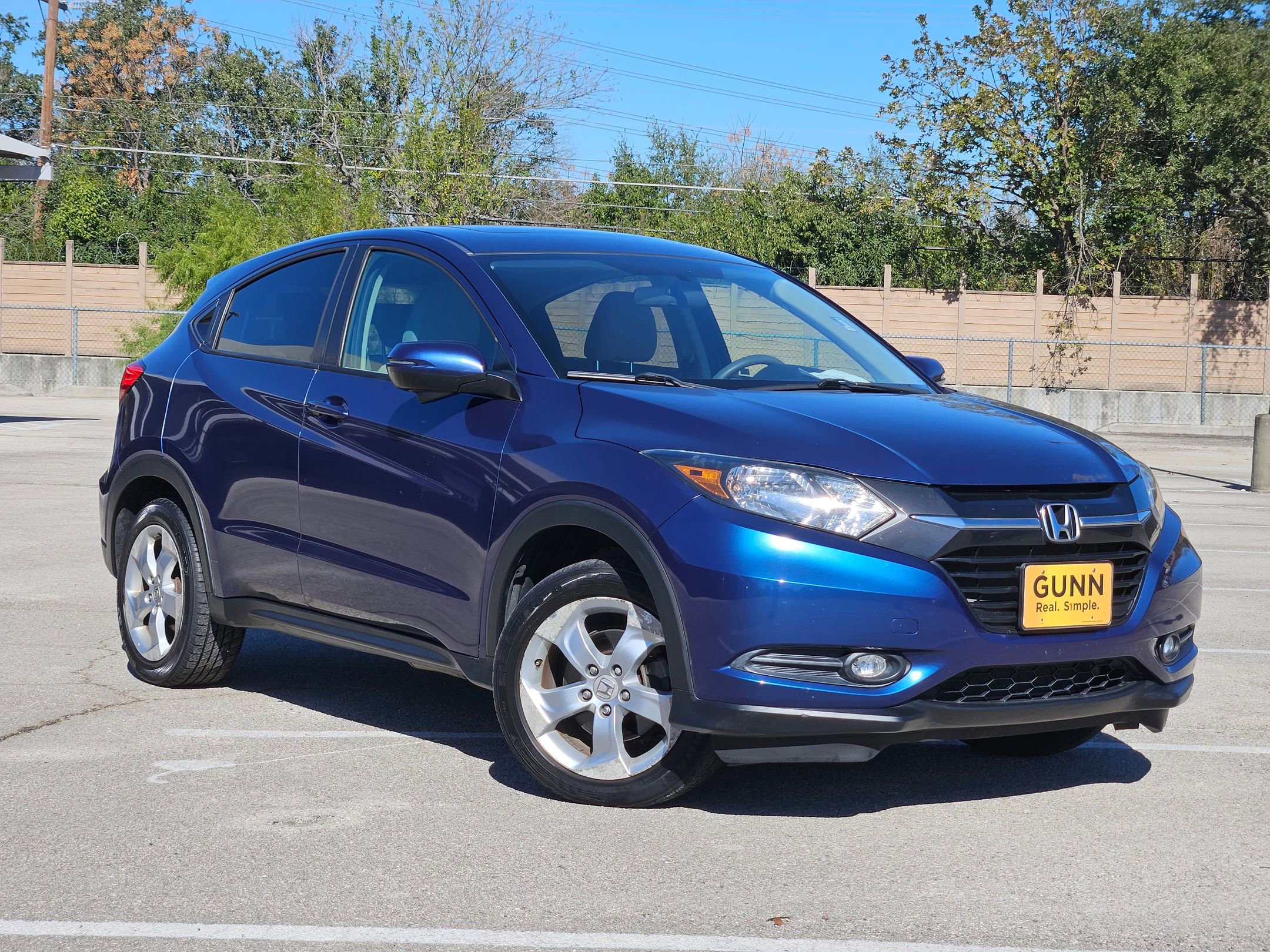 Used 2016 Honda HR-V EX image 1