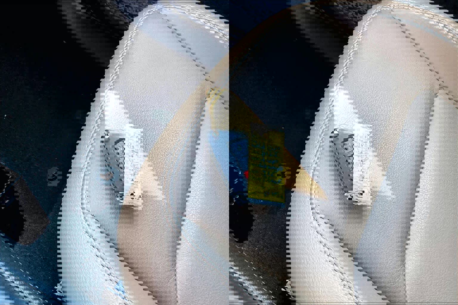 Used 2022 Jeep Wrangler Unlimited Rubicon 4xe w/ Cold Weather Group image 15