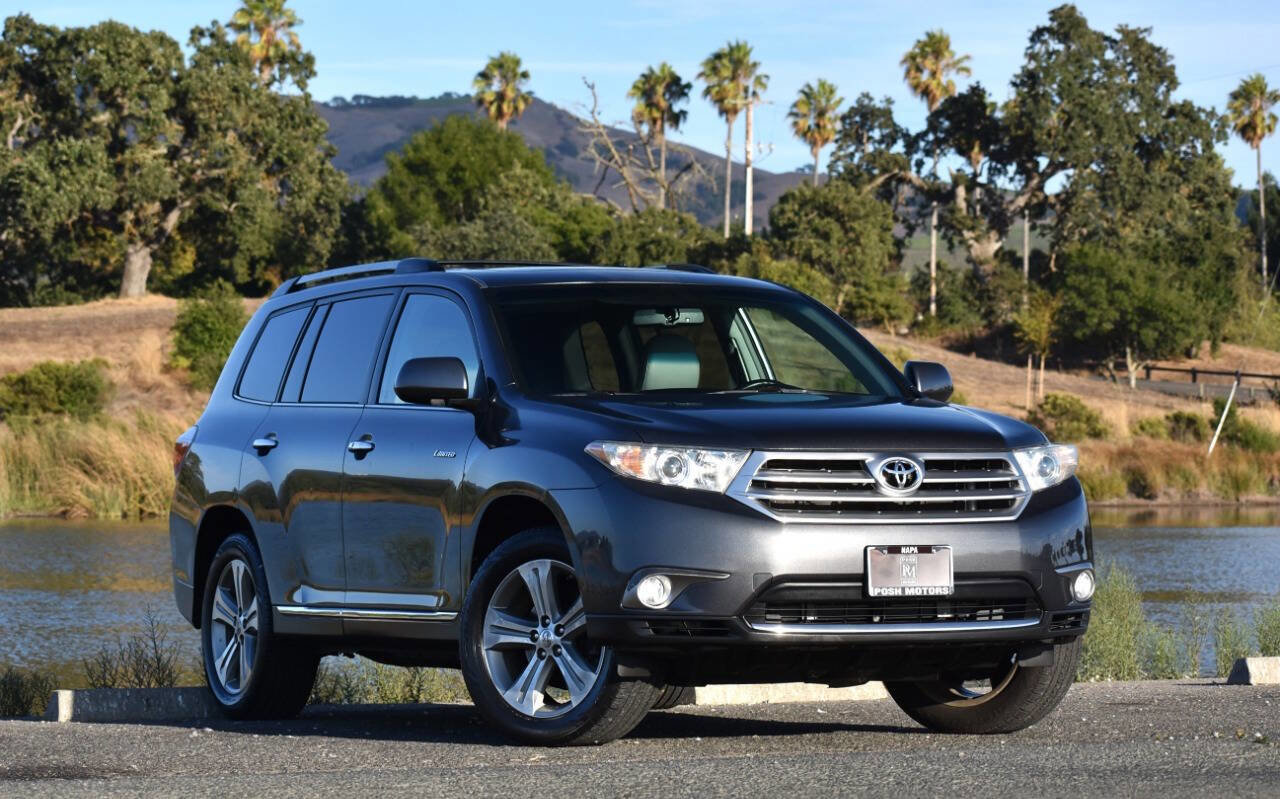 Used 2012 Toyota Highlander Limited image 2