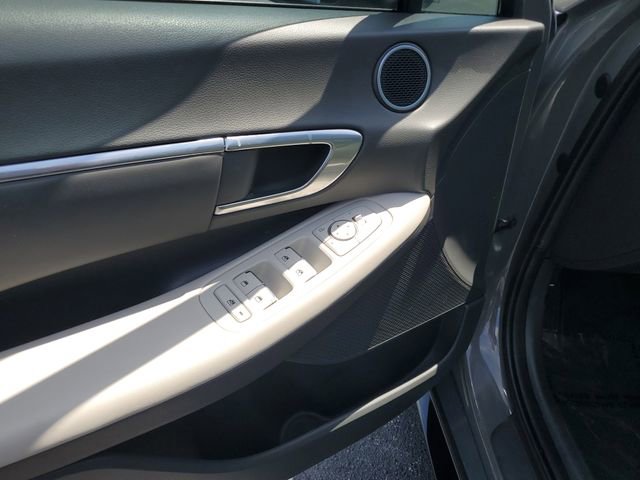 Certified 2023 Hyundai Sonata SEL w/ Convenience Package FWD image 10