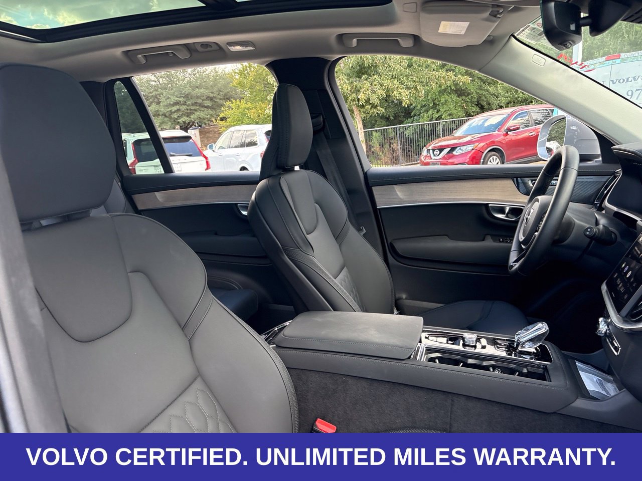 Certified 2026 Volvo XC90 B6 Plus AWD/4WD image 12
