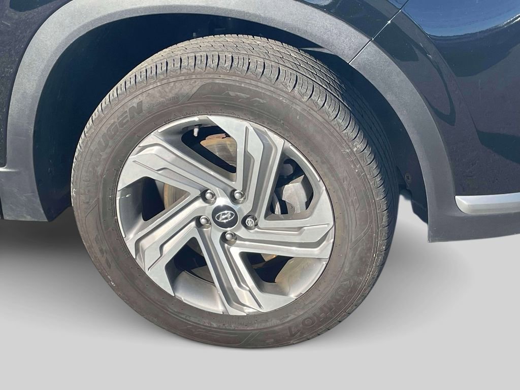 Certified 2023 Hyundai Santa Fe SEL image 9