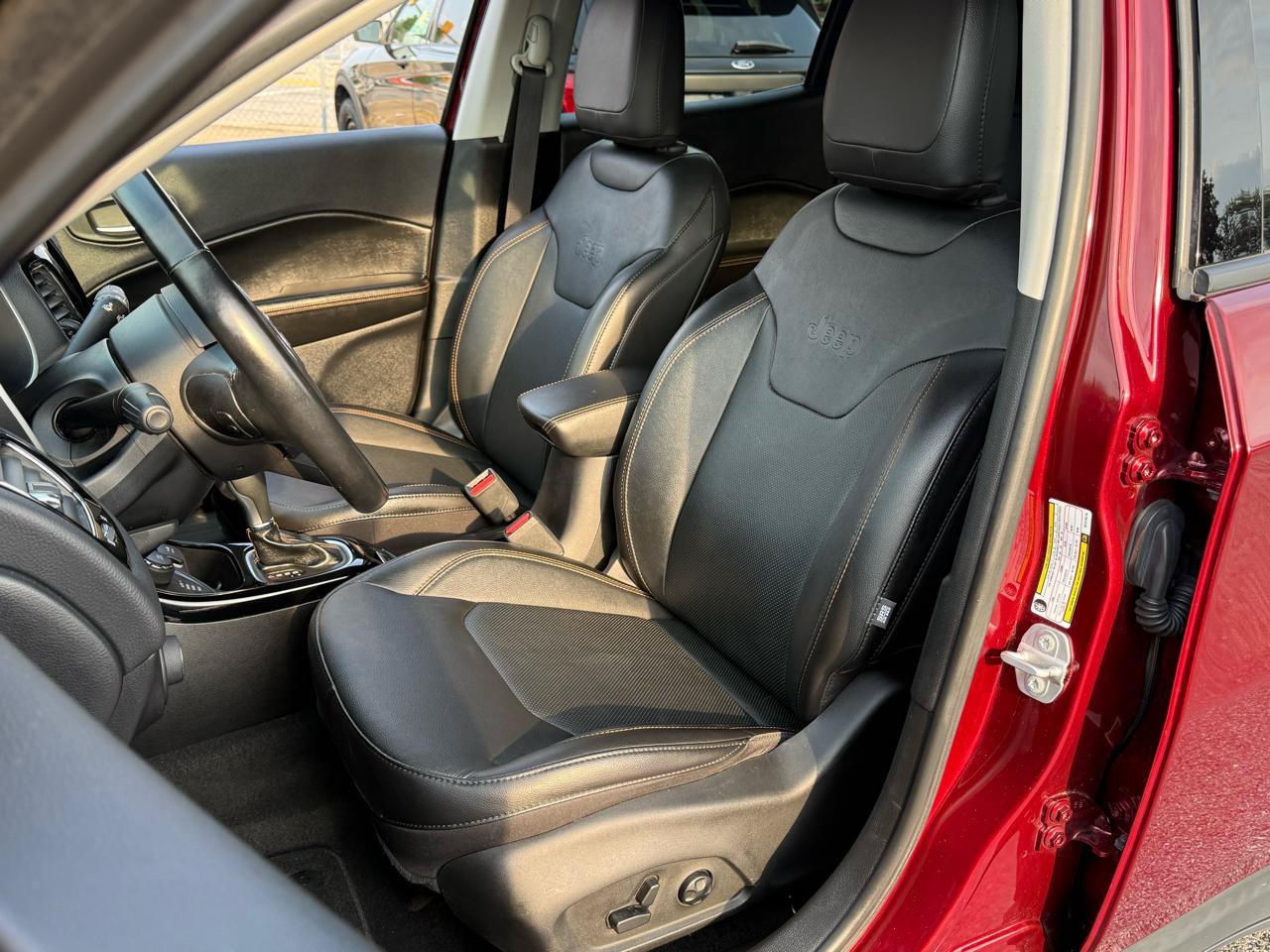 Used 2021 Jeep Compass Limited AWD/4WD image 6