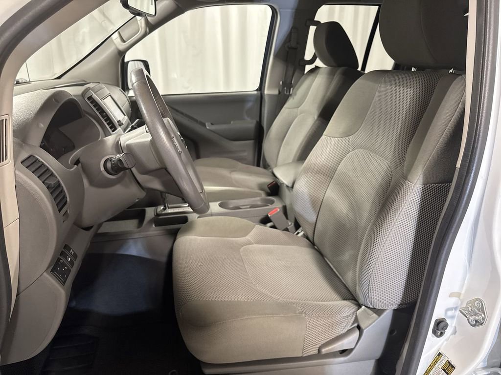 Used 2019 Nissan Frontier SV w/ Value Truck Package image 16