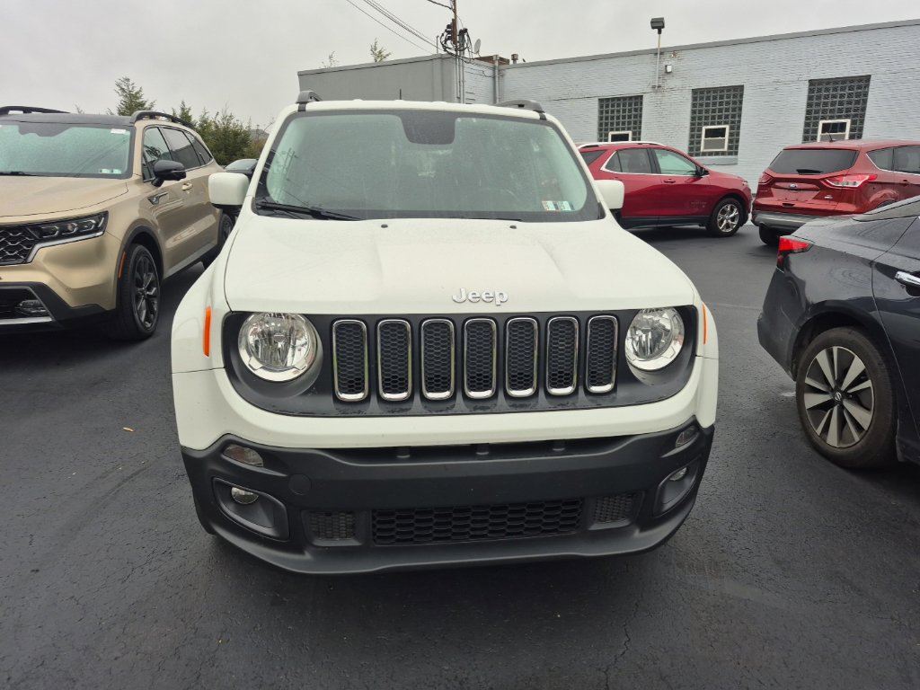 Used 2016 Jeep Renegade Latitude w/ Cold Weather Group AWD/4WD image 2