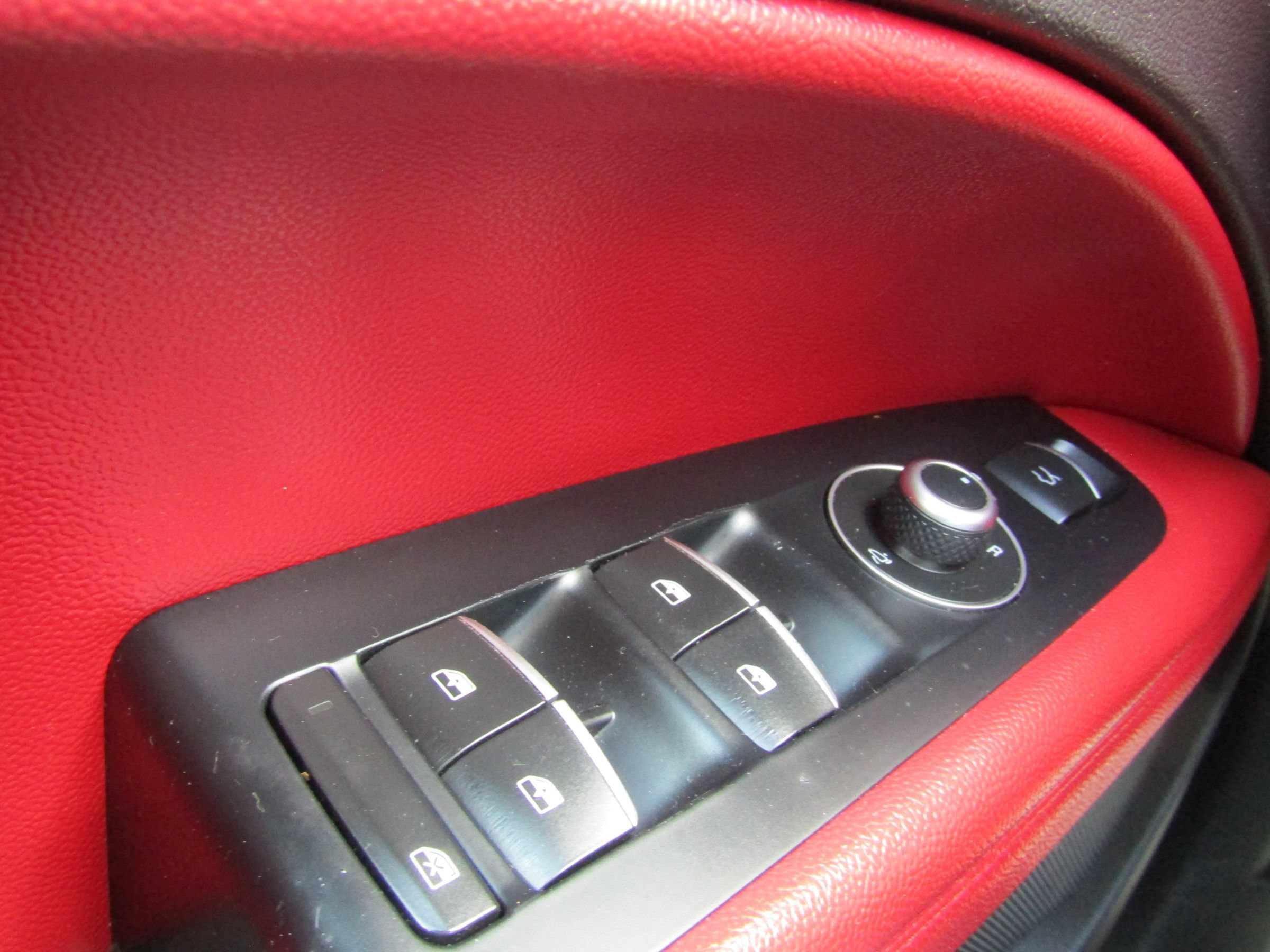 Used 2019 Alfa Romeo Stelvio Ti AWD/4WD image 38