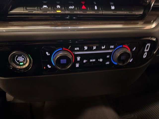 Used 2023 Chevrolet Silverado 1500 RST image 22