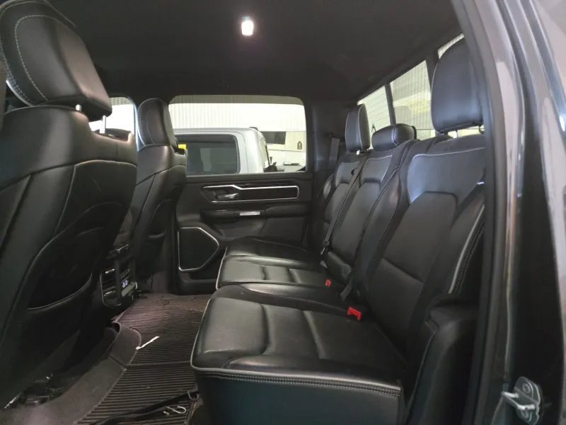 Used 2021 RAM 1500 Laramie w/ Sport Appearance Package image 12