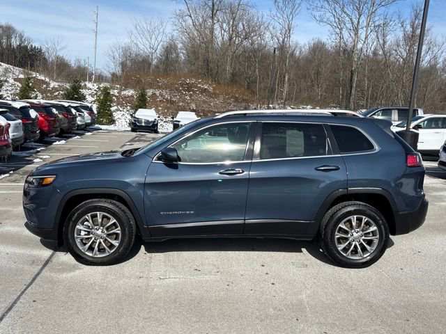 Used 2021 Jeep Cherokee Latitude Lux w/ Comfort/Convenience Group AWD/4WD image 2