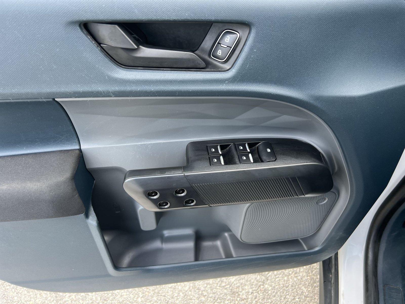 Used 2022 Ford Maverick XL FWD image 14