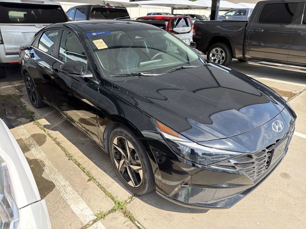 Used 2023 Hyundai Elantra Limited