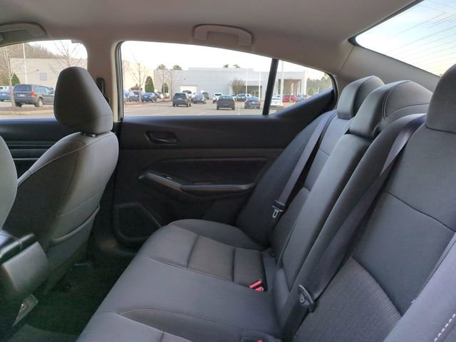 Used 2025 Nissan Altima 2.5 SV image 13