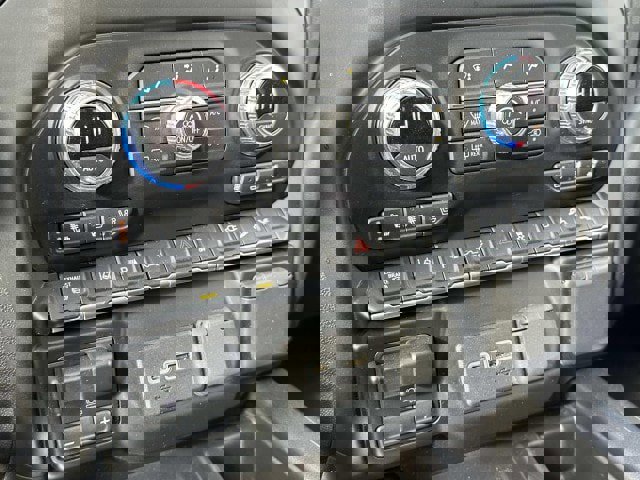 Used 2022 GMC Sierra 3500 Denali image 26