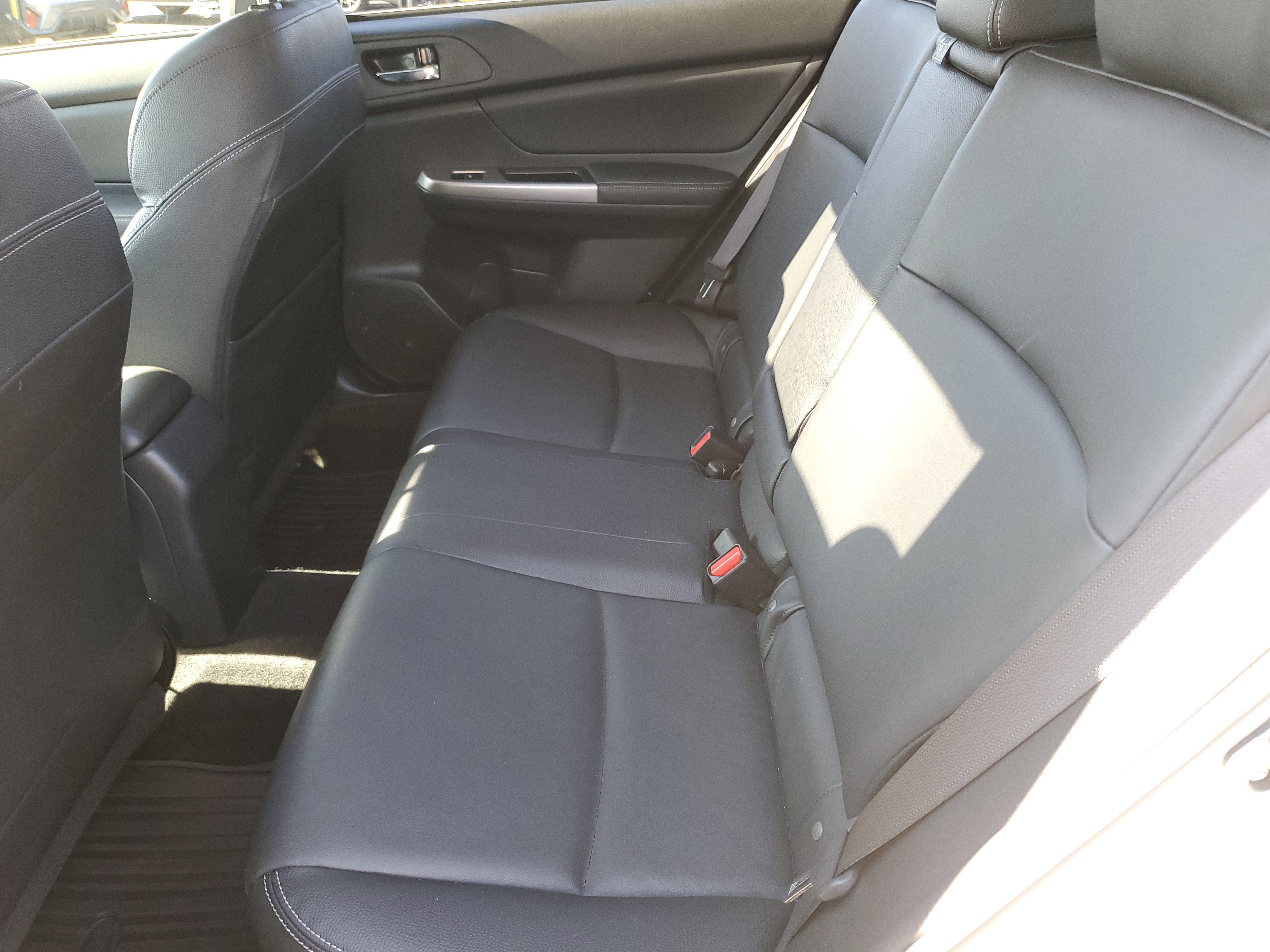 Used 2015 Subaru Crosstrek 2.0i Limited image 9