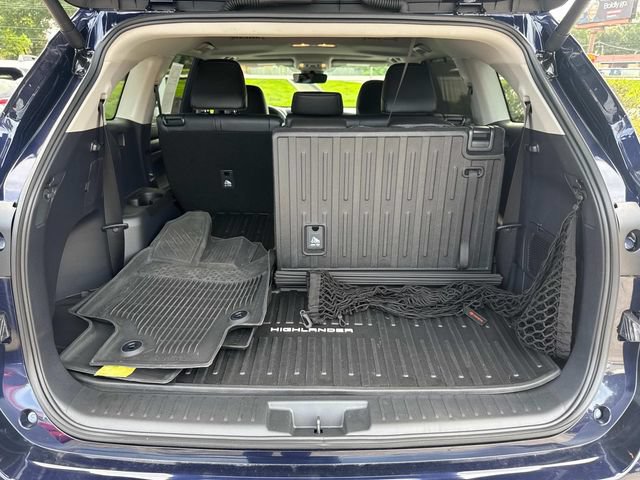 Used 2026 Toyota Highlander XLE AWD/4WD image 14