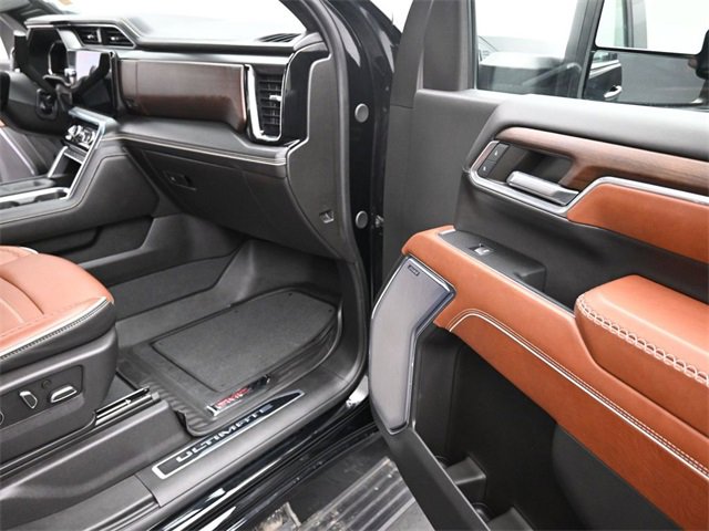 Used 2024 GMC Sierra 3500 Denali Ultimate image 23