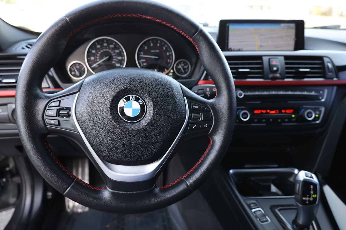Used 2015 BMW 328i Sedan RWD image 25