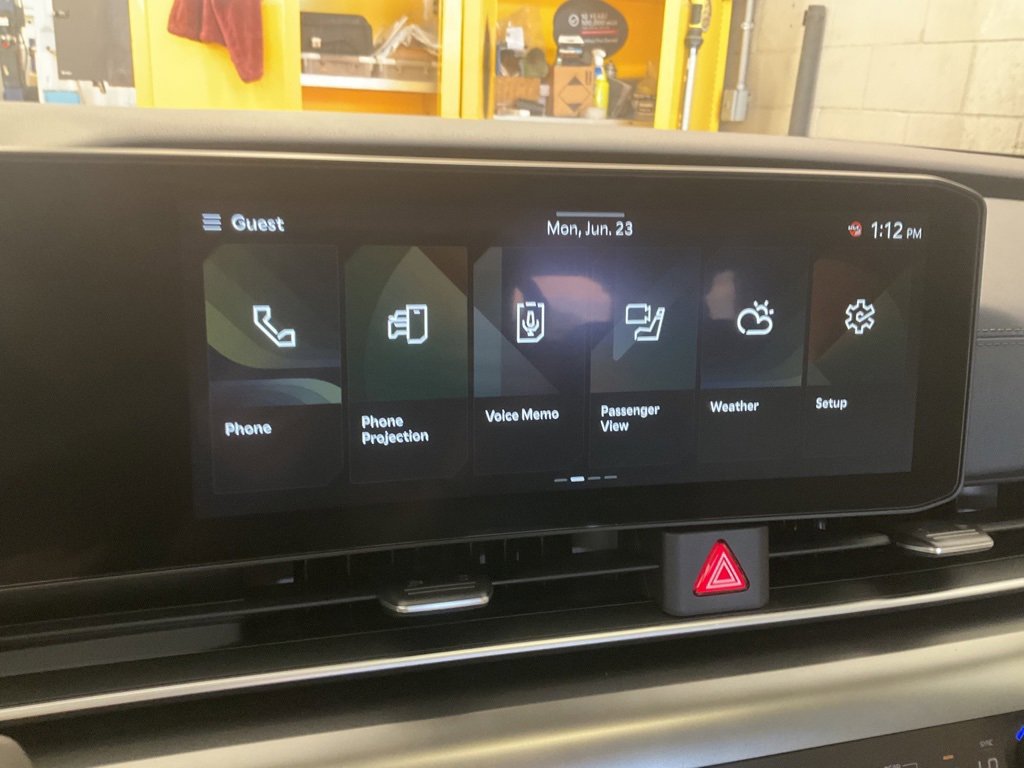 New 2026 Kia Carnival SX w/ SX Dark Edition Package image 18